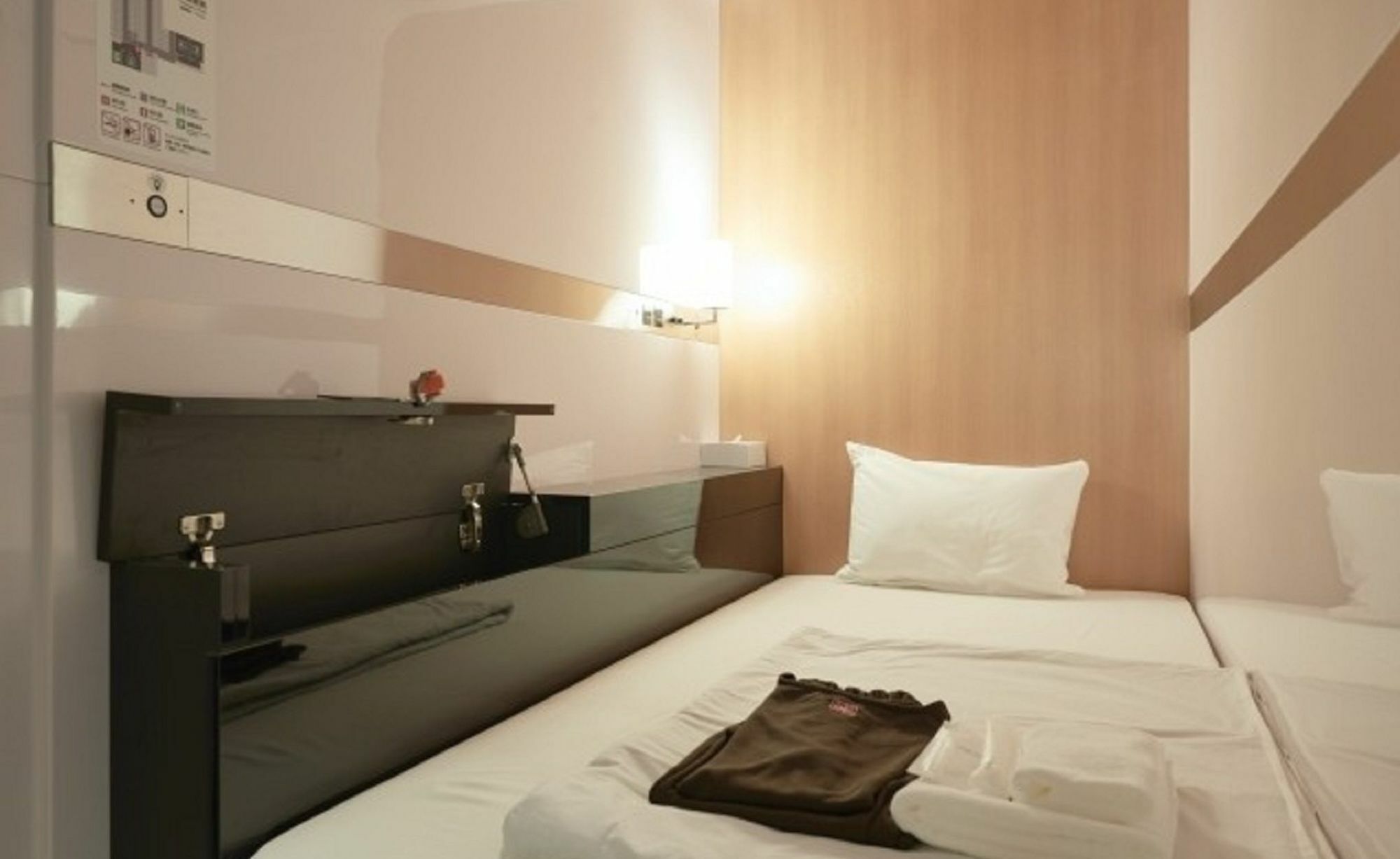 First Cabin Tkp Nagoya Station Hotel Eksteriør billede