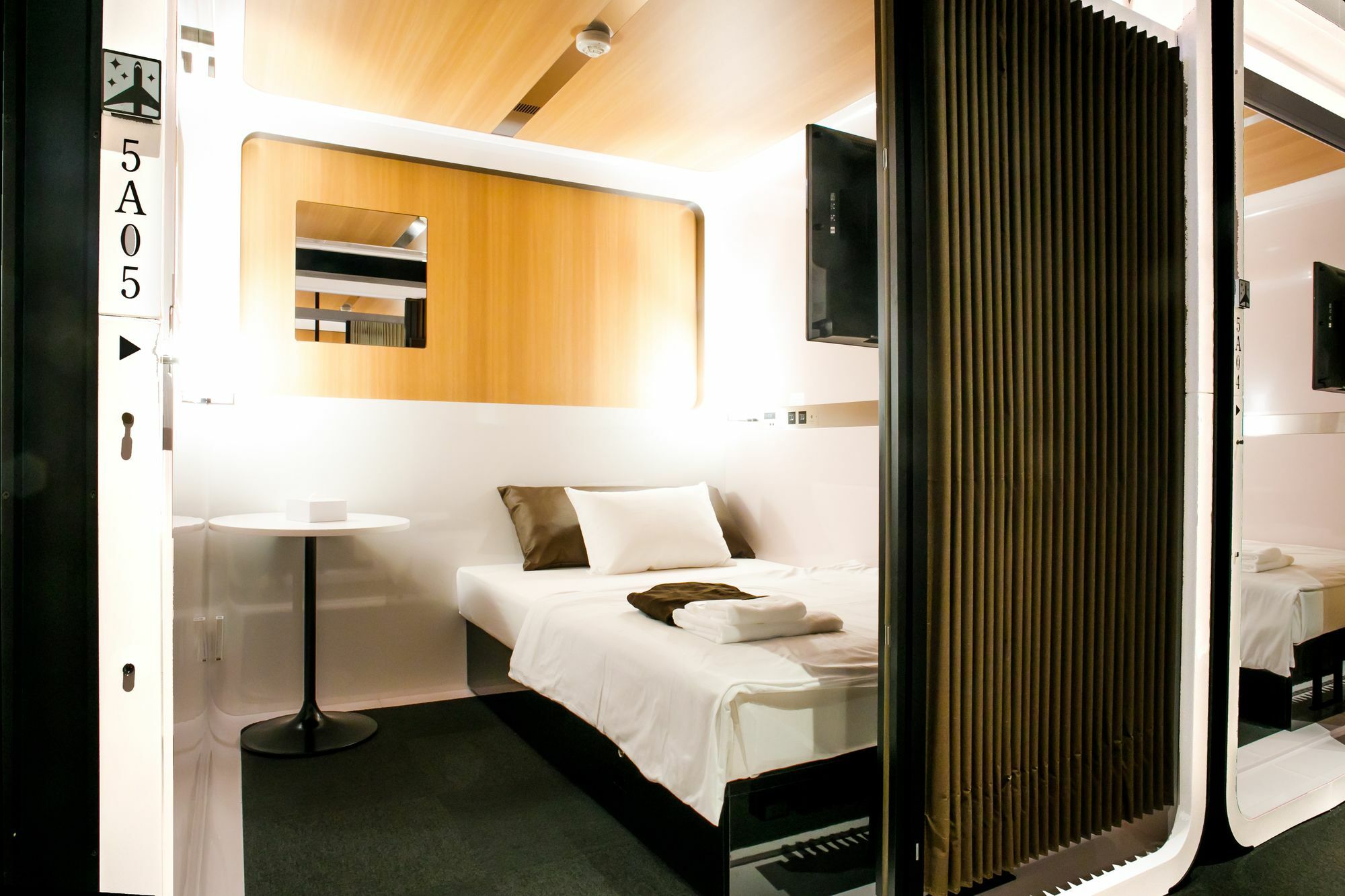 First Cabin Tkp Nagoya Station Hotel Eksteriør billede